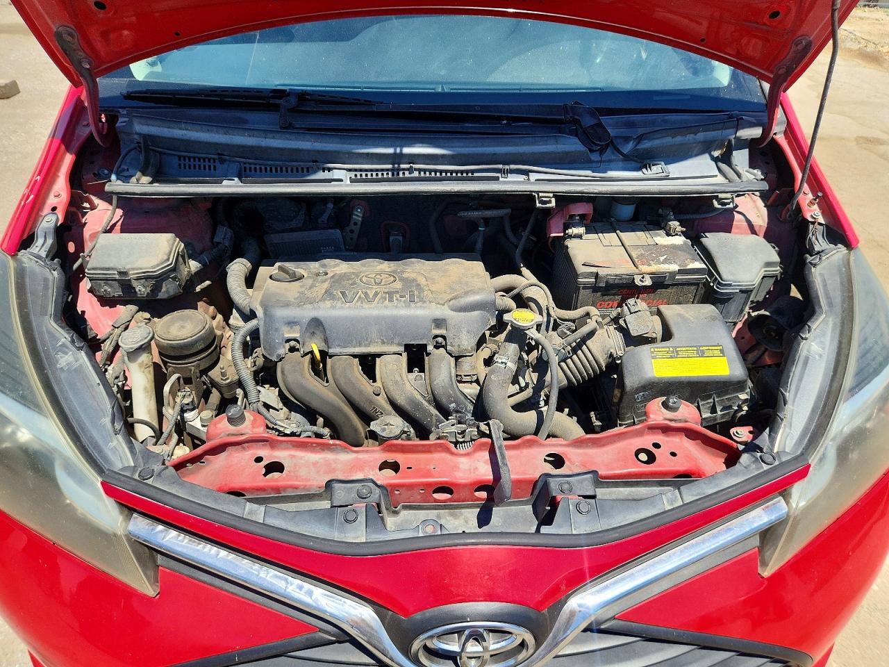 Toyota Yaris 5-door L