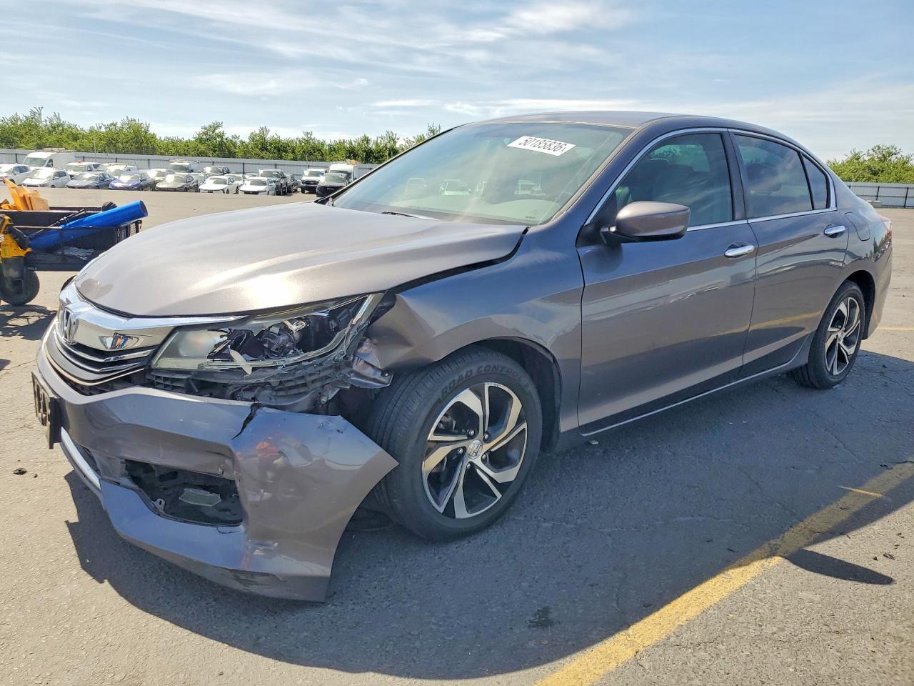 Salvage Honda Accord Image