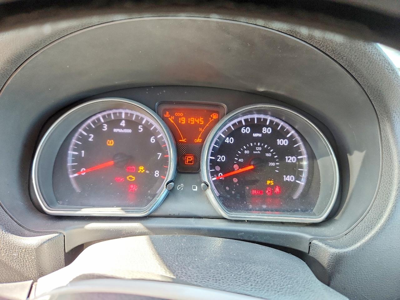Nissan Versa 1.6 S