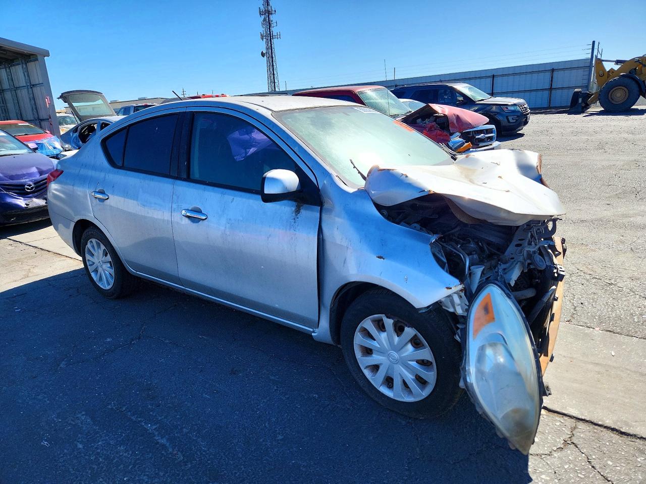 Nissan Versa 1.6 S