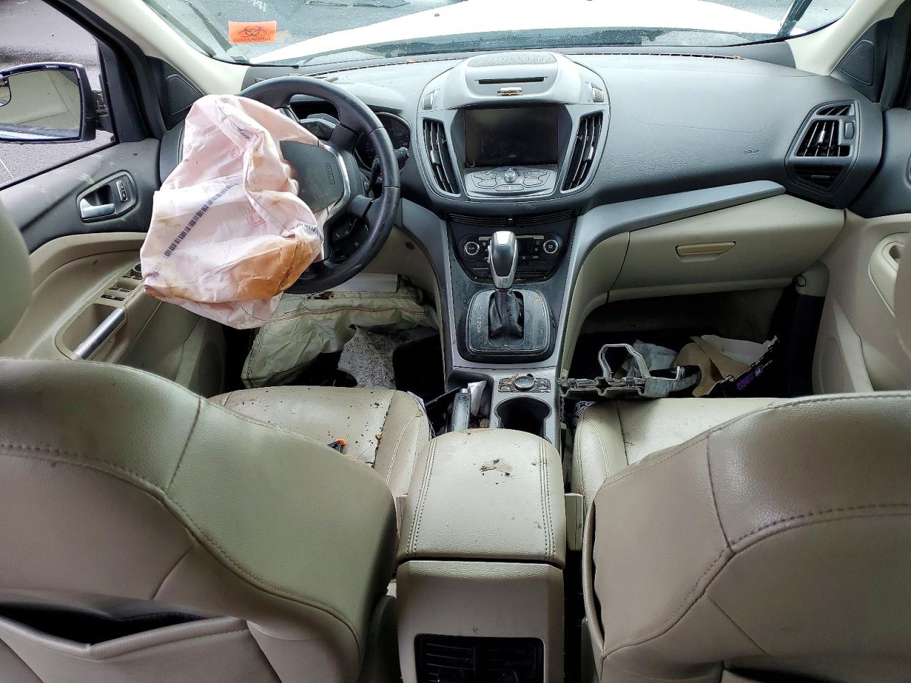Ford Escape Se