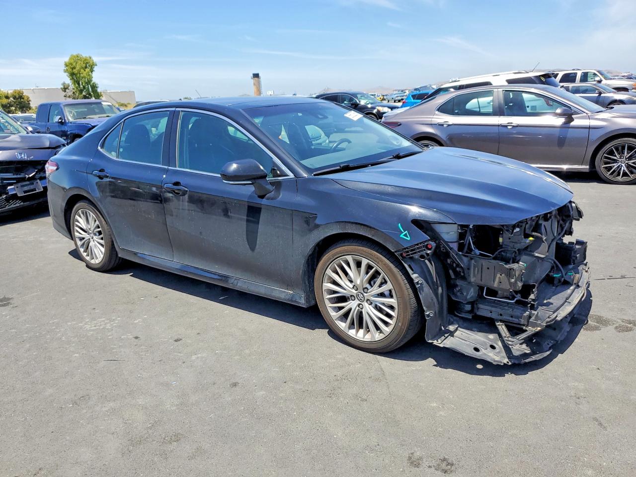 Toyota Camry Xle