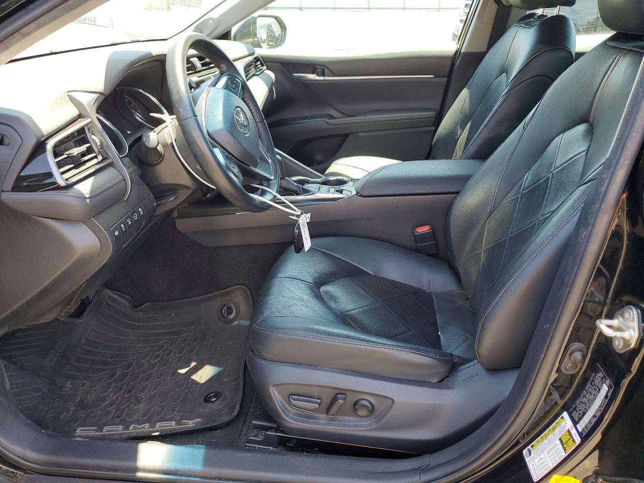 Toyota Camry Xle