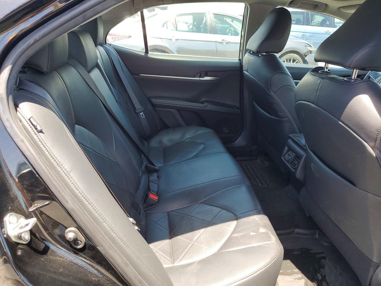 Toyota Camry Xle