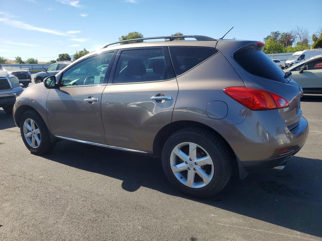 Nissan Murano S
