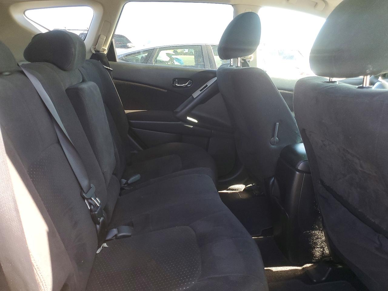 Nissan Murano S