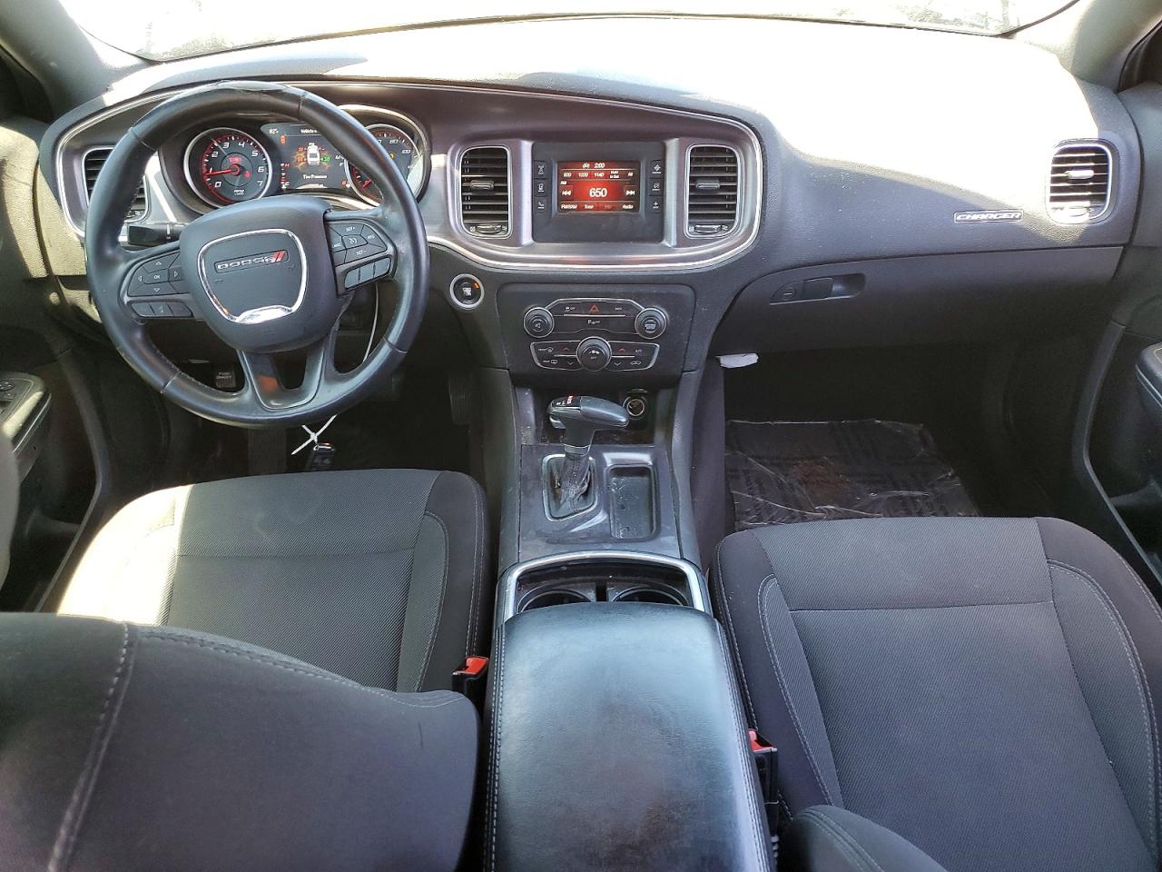 Dodge Charger Se