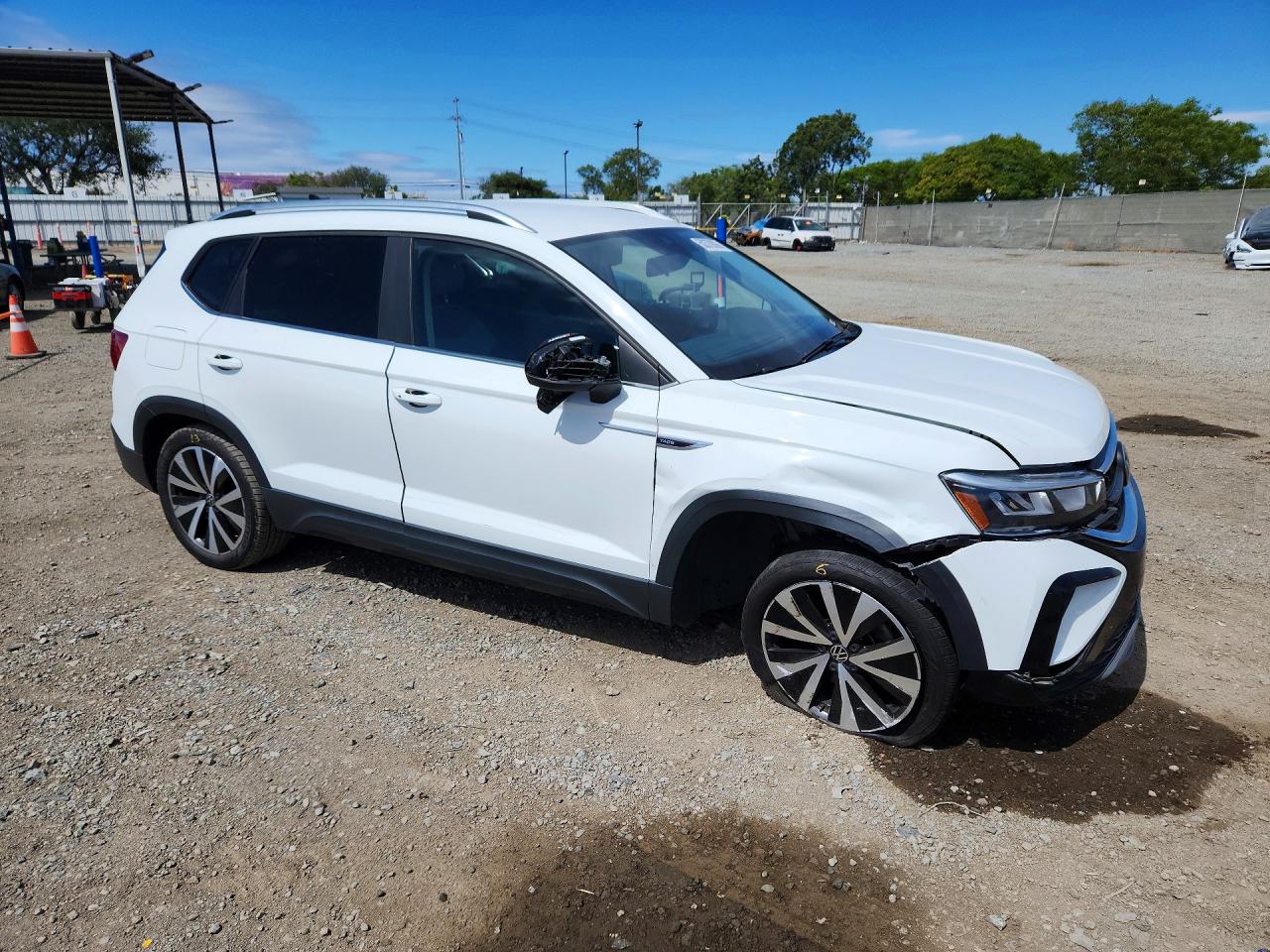 Volkswagen Taos Se