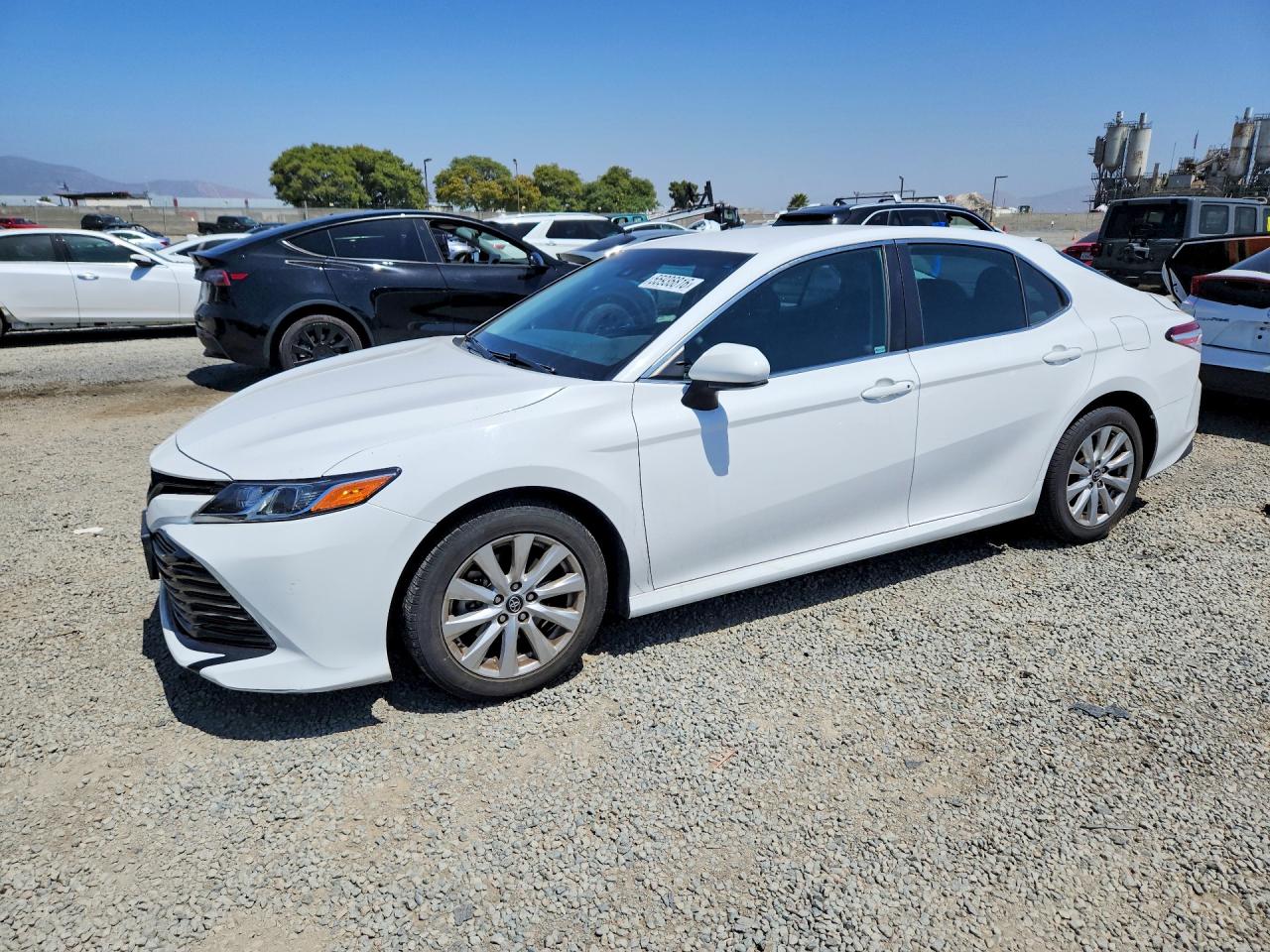 Salvage Toyota Camry Image