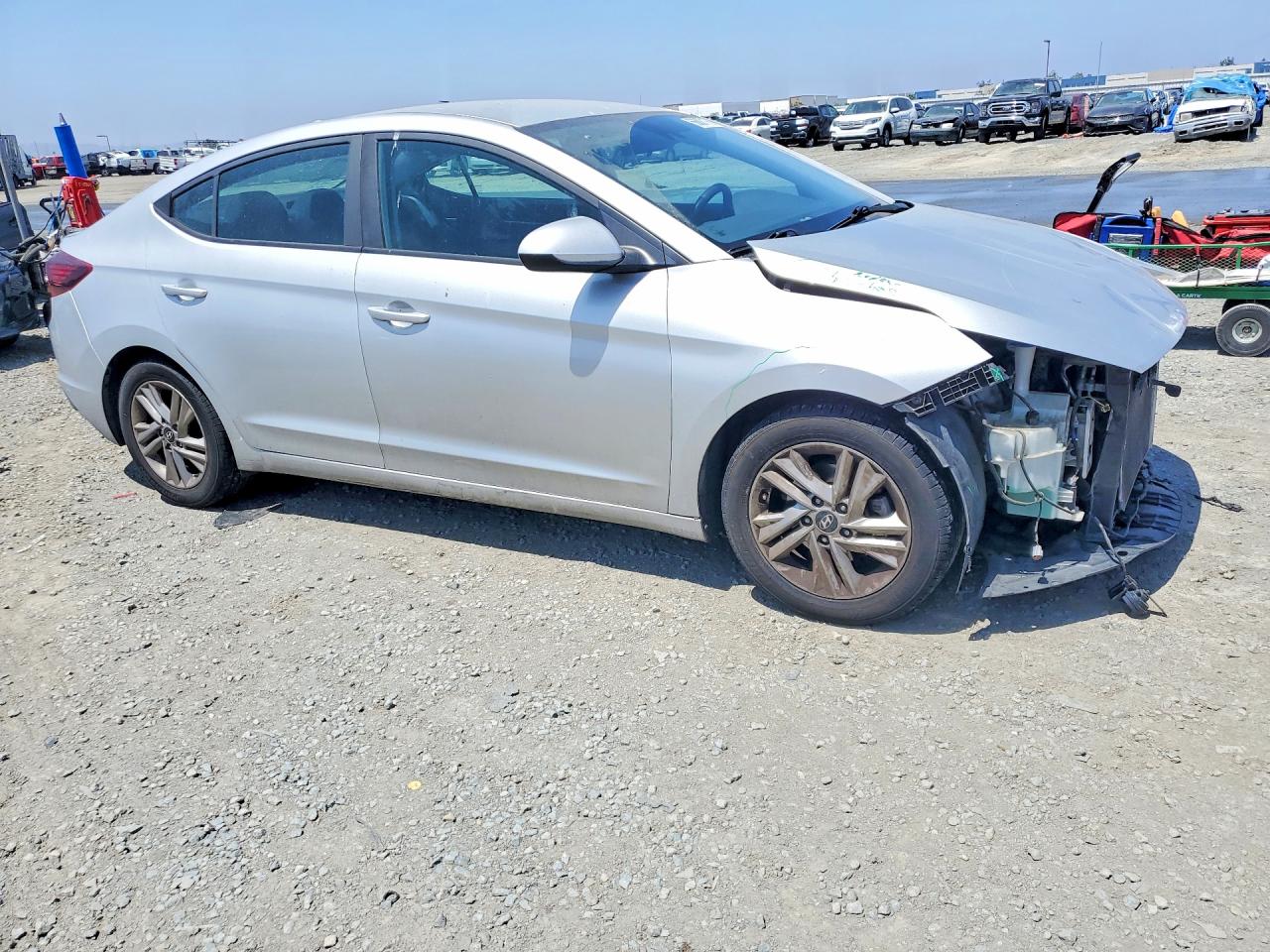 Hyundai ELANTRA Sel