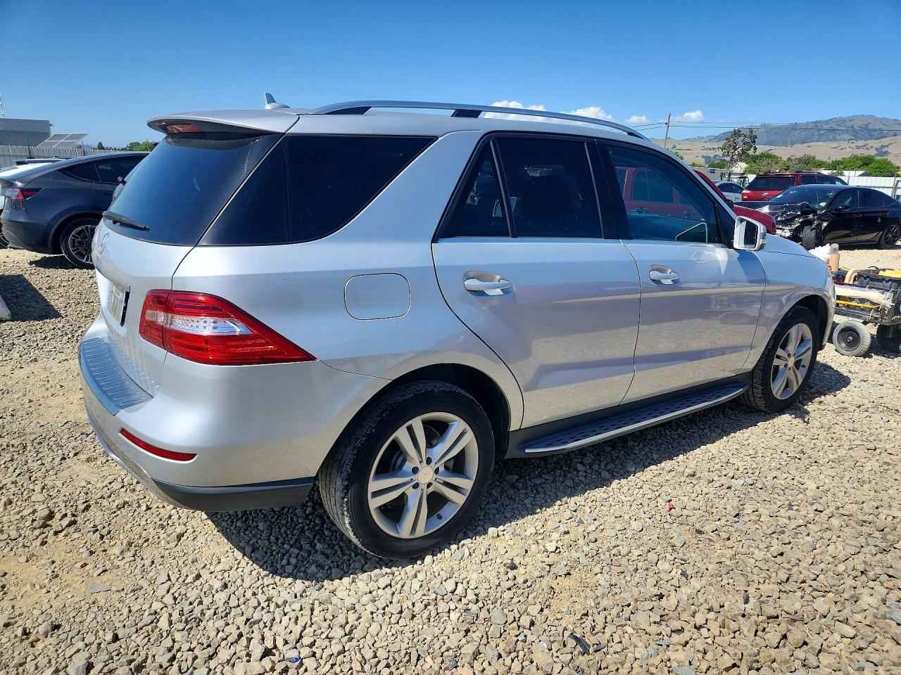Mercedes-Benz M-Class 350