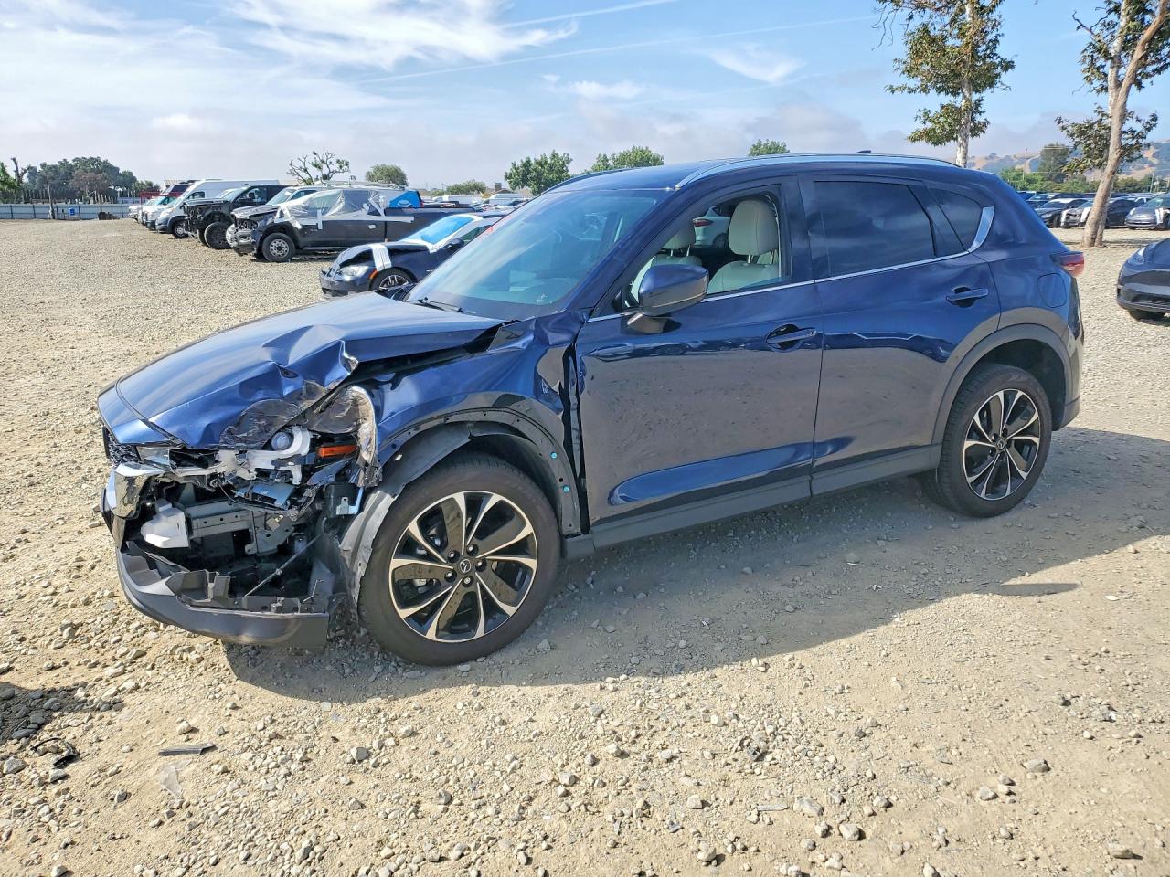 Salvage Mazda Cx Image