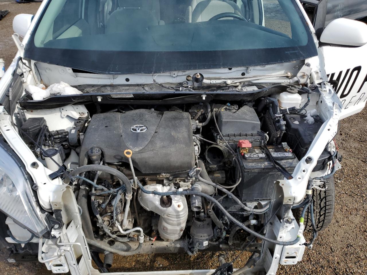 Toyota Sienna L