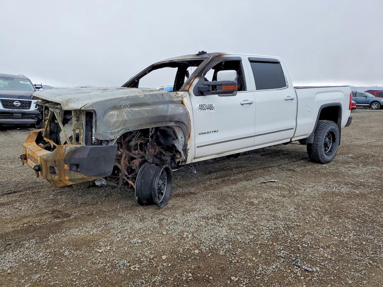 Salvage GMC Sierra Image