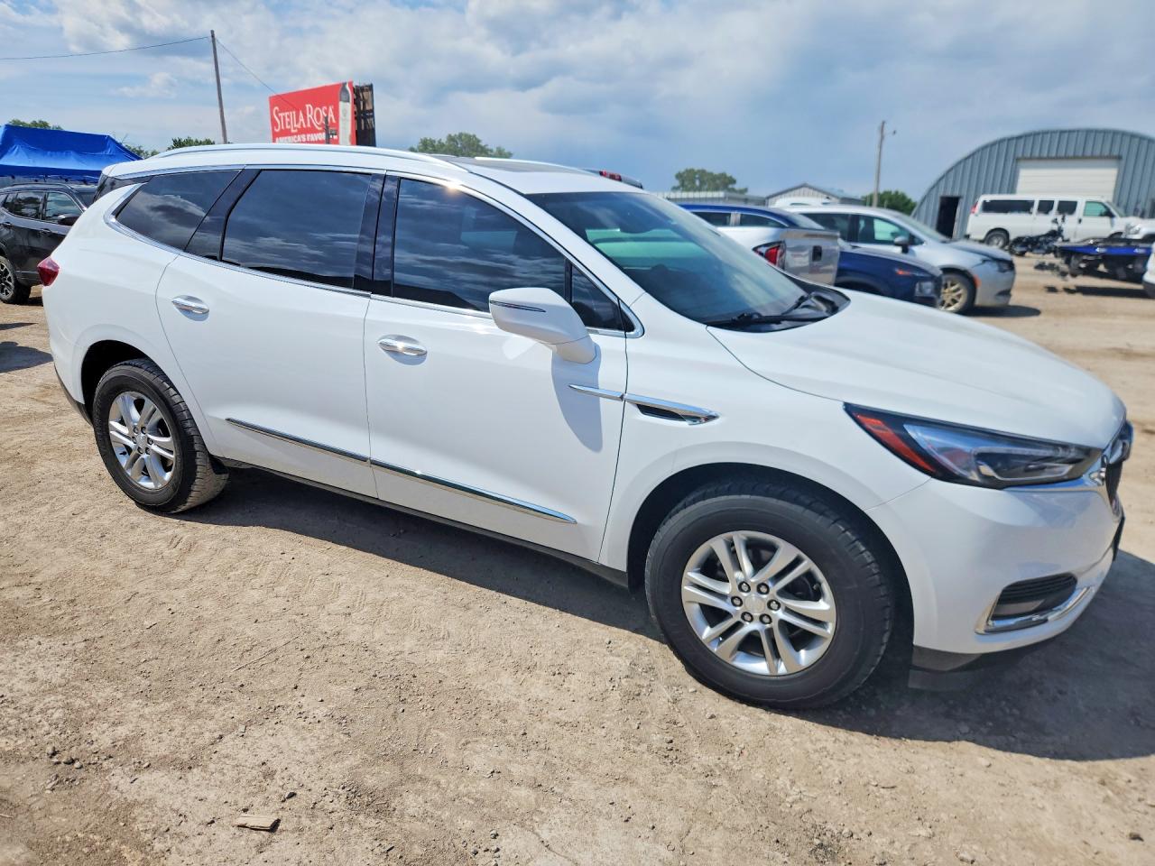 Buick Enclave Essence