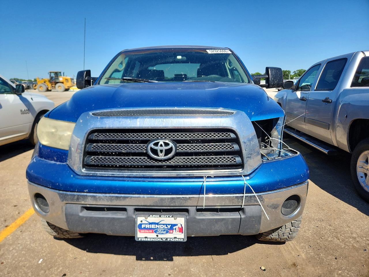 Toyota Tundra Crewmax Sr5