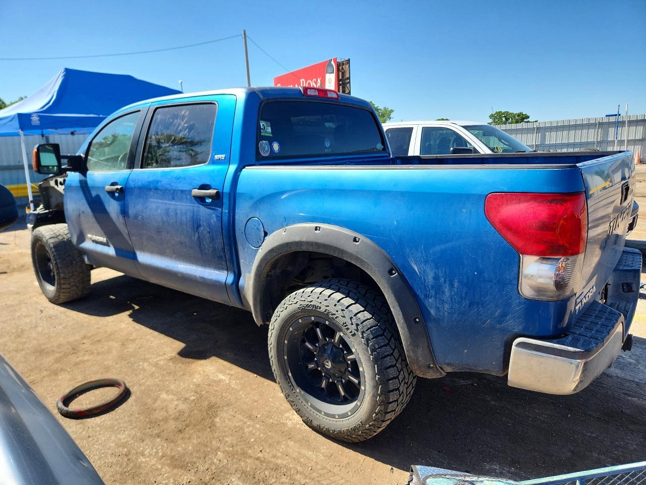 Toyota Tundra Crewmax Sr5