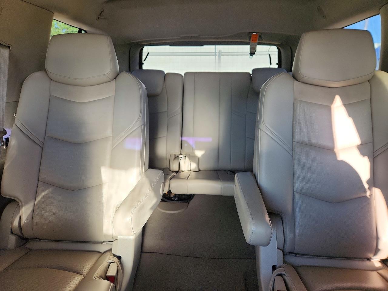 Cadillac Escalade Premium