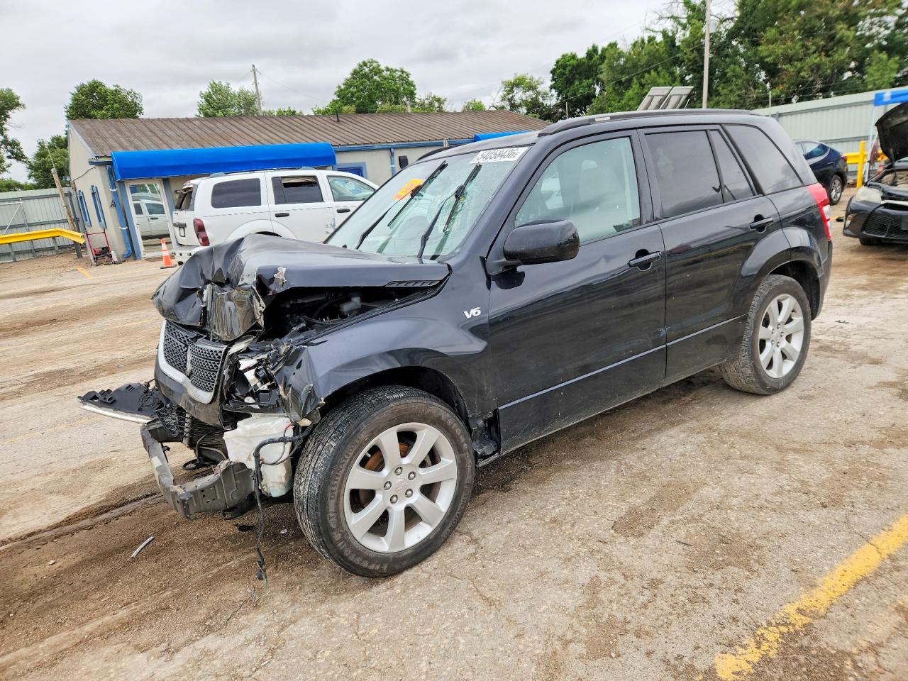 Salvage Suzuki Gr Vitara Image