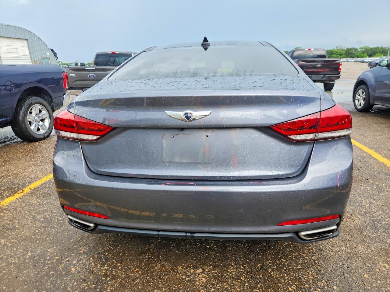 Hyundai Genesis 3.8l