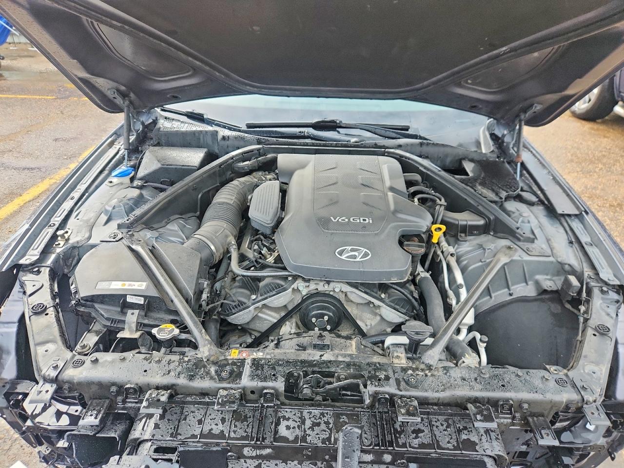 Hyundai Genesis 3.8l
