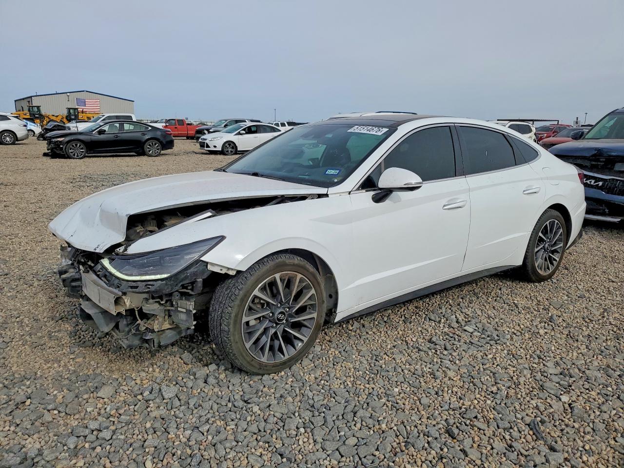 Salvage Hyundai SONATA Image