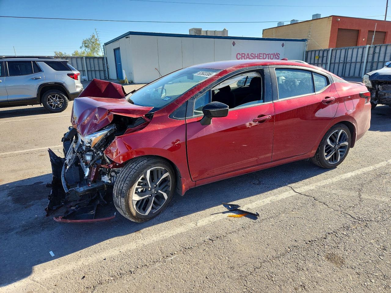 Salvage Nissan Versa Image