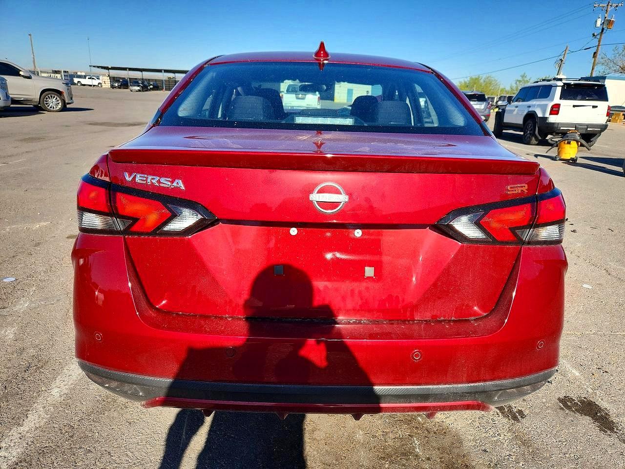 Nissan Versa Sr