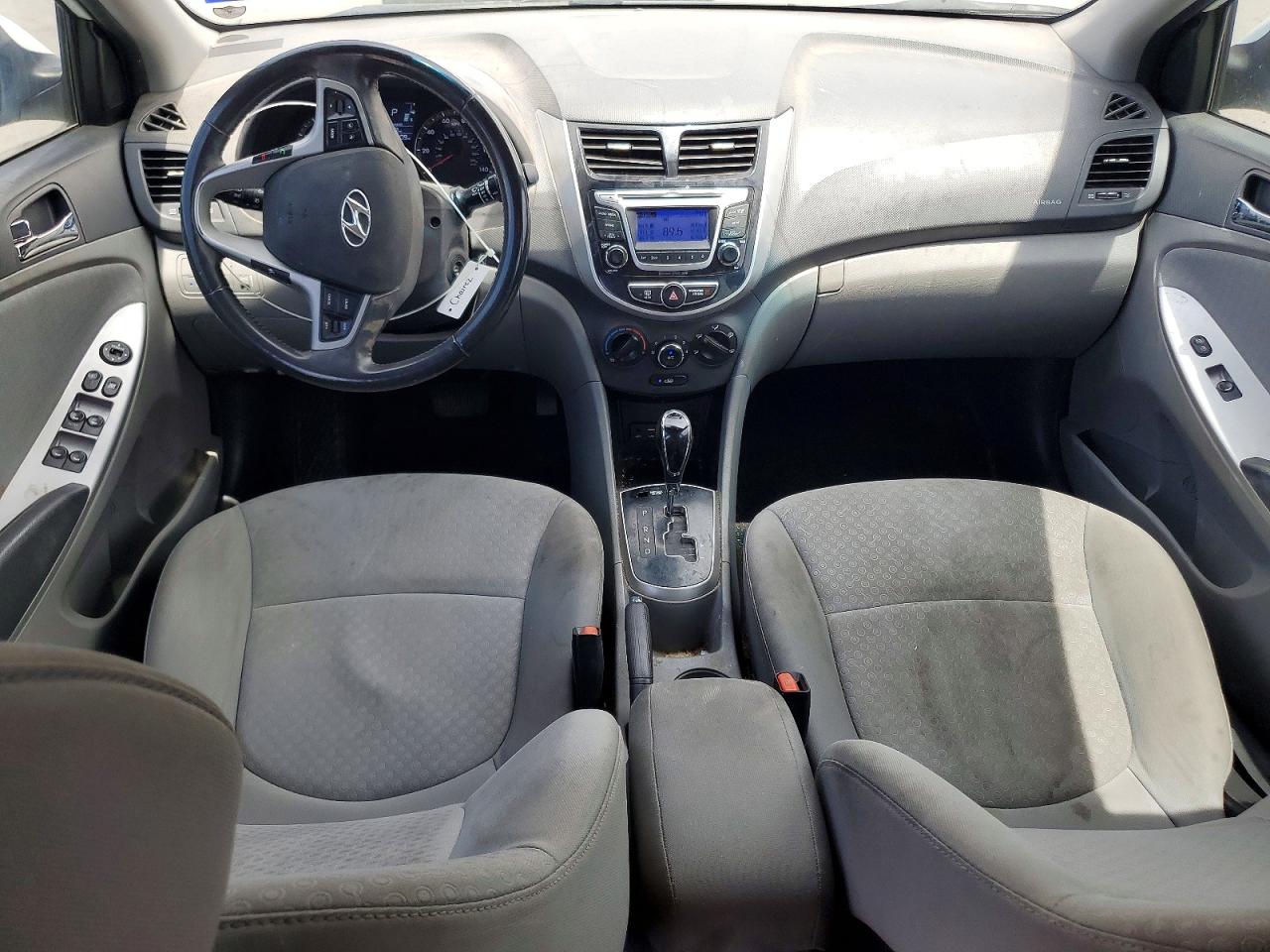 Hyundai ACCENT Se