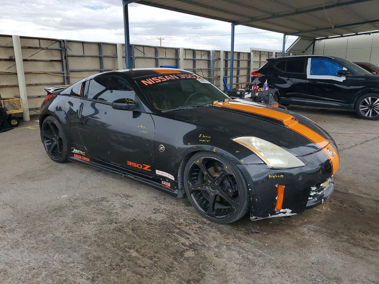 Nissan 350Z Coupe