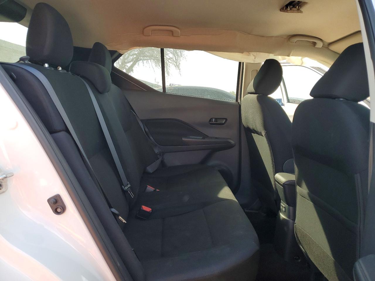 Nissan Kicks Play S