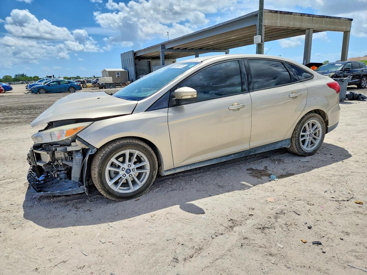 Salvage Ford Focus Image