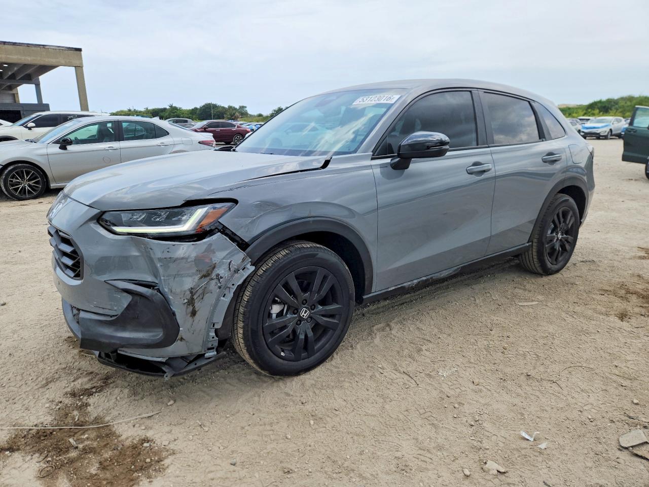 Salvage Honda HR-V Image