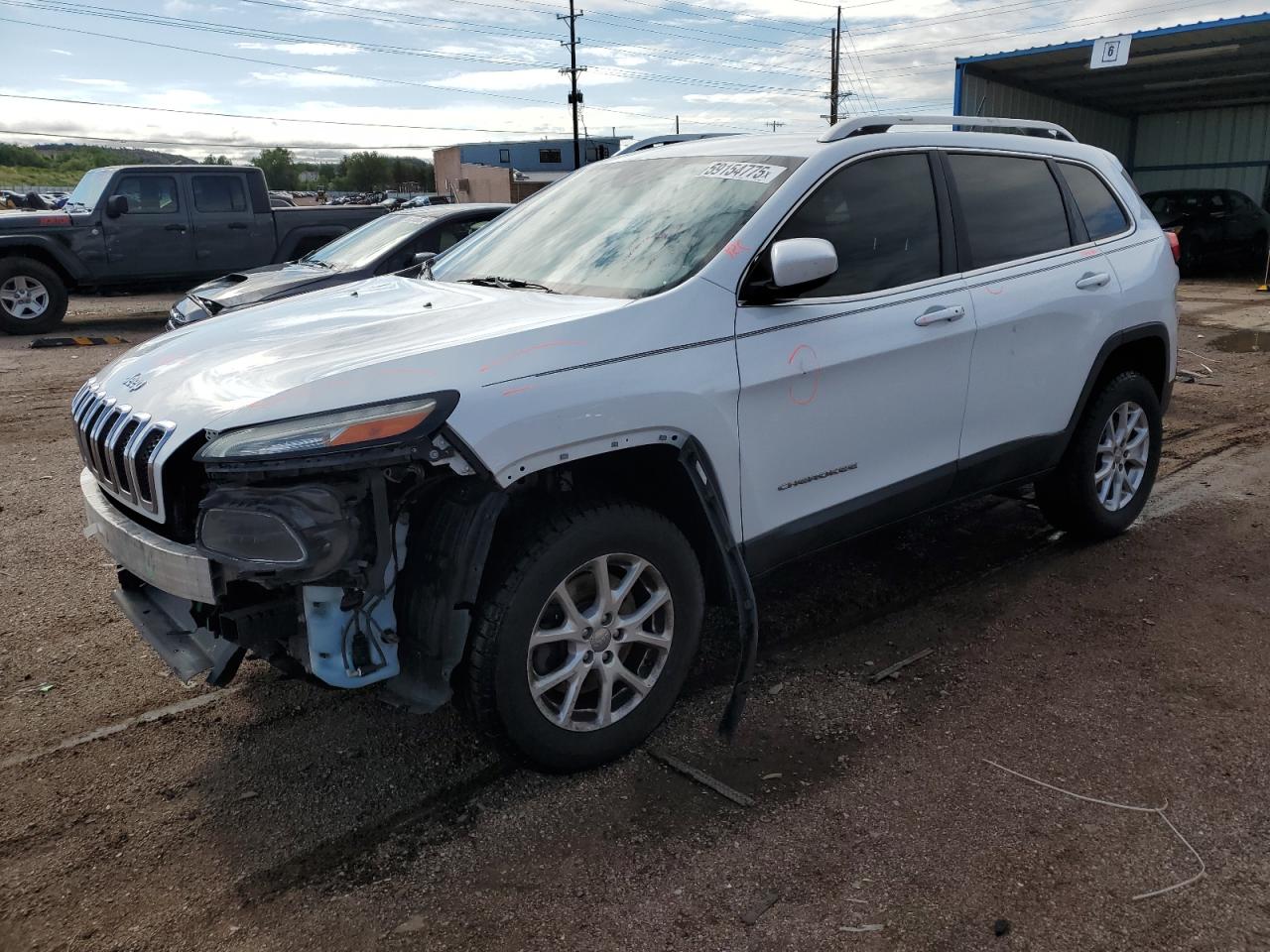 Salvage Jeep Grand Cherokee Image