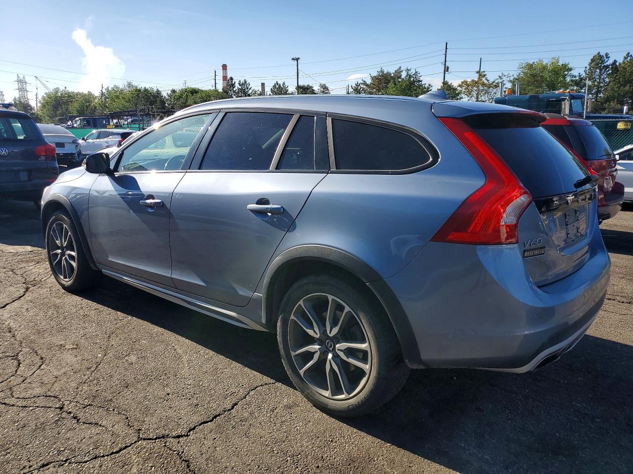 Volvo V60 Platinum