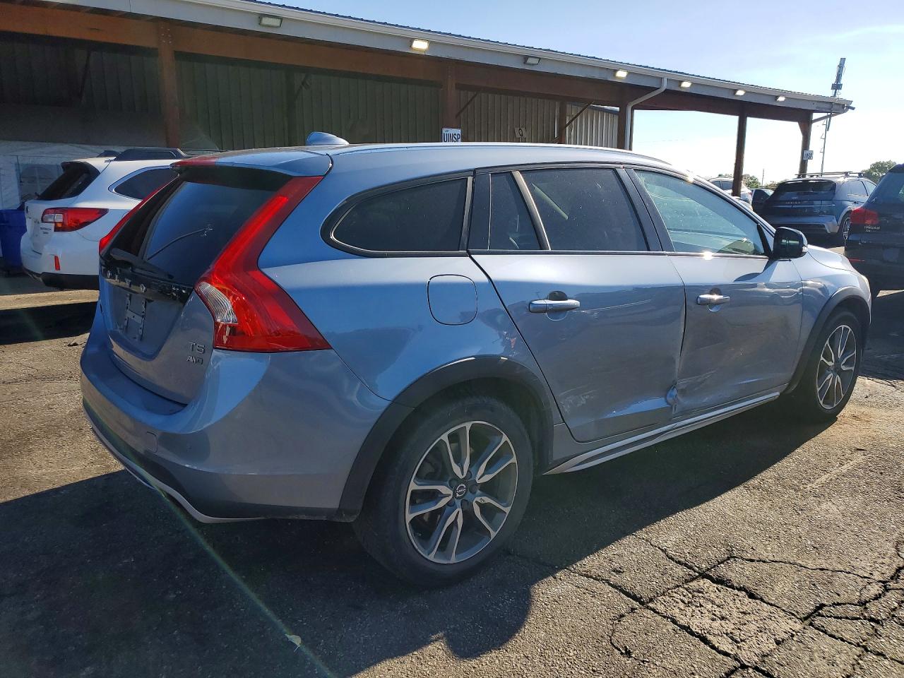 Volvo V60 Platinum