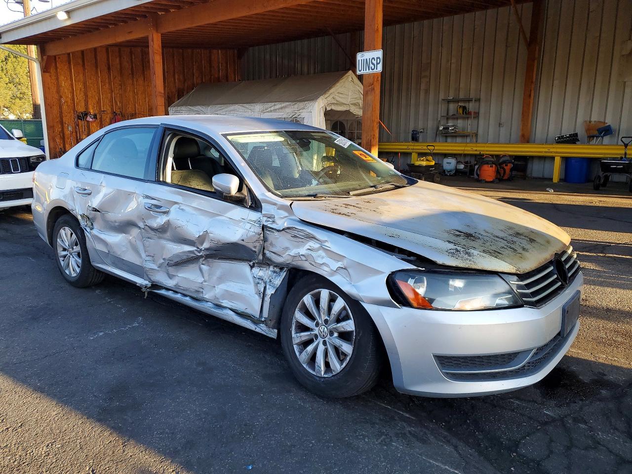 Volkswagen Passat S