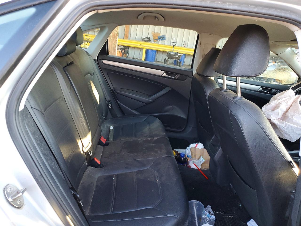 Volkswagen Passat S