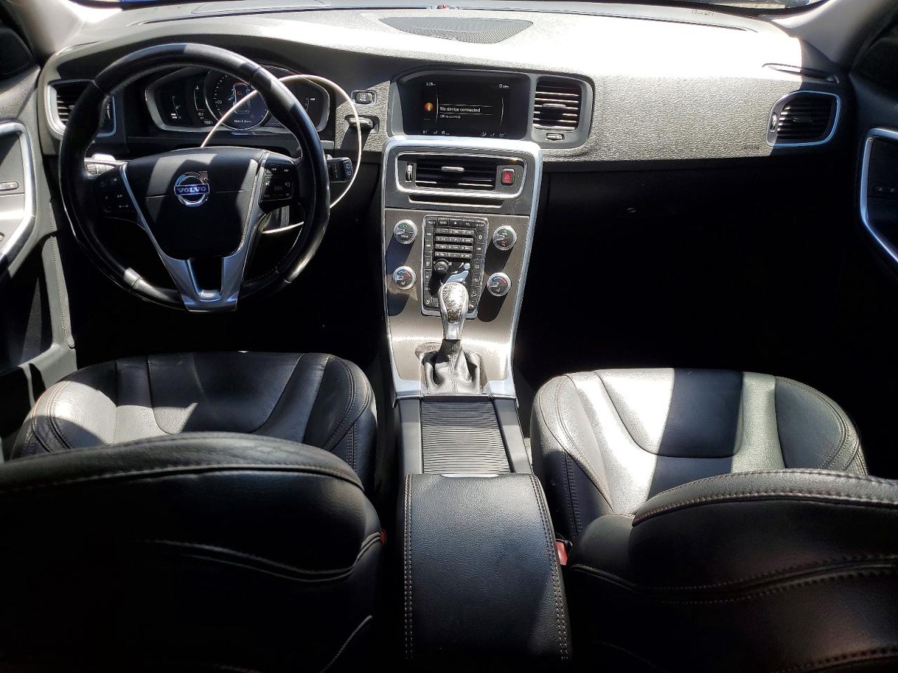 Volvo V60 Platinum