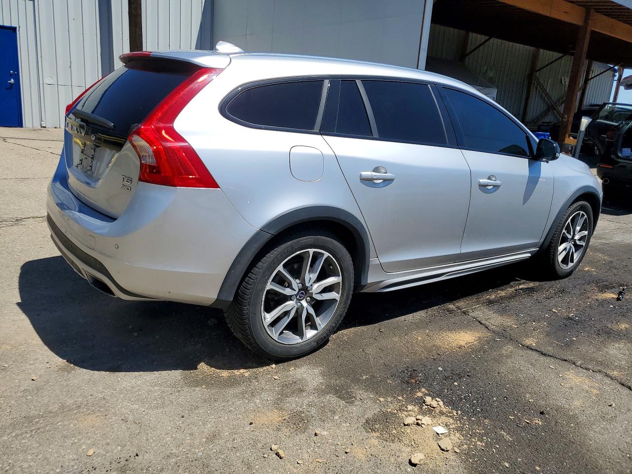 Volvo V60 Platinum