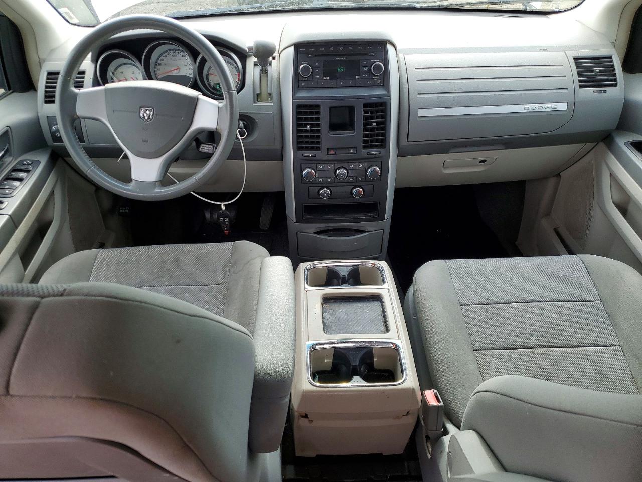 Dodge Caravan Sxt