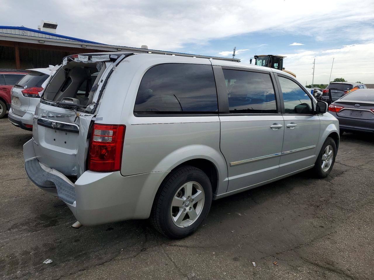 Dodge Caravan Sxt