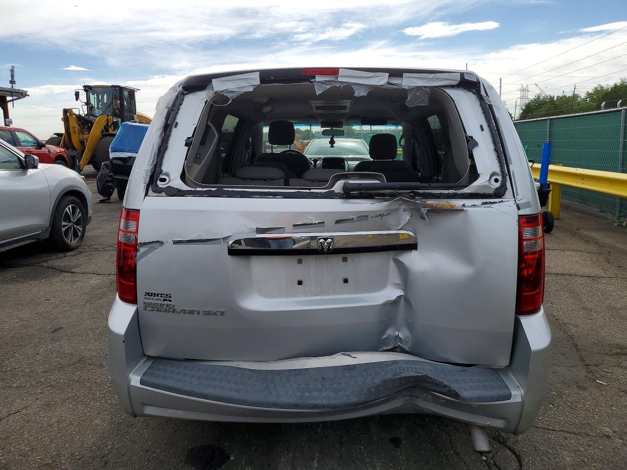 Dodge Caravan Sxt