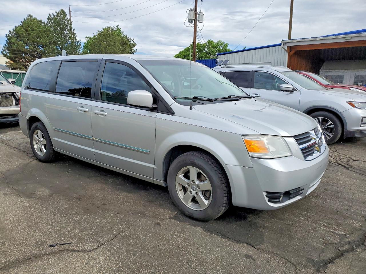 Dodge Caravan Sxt