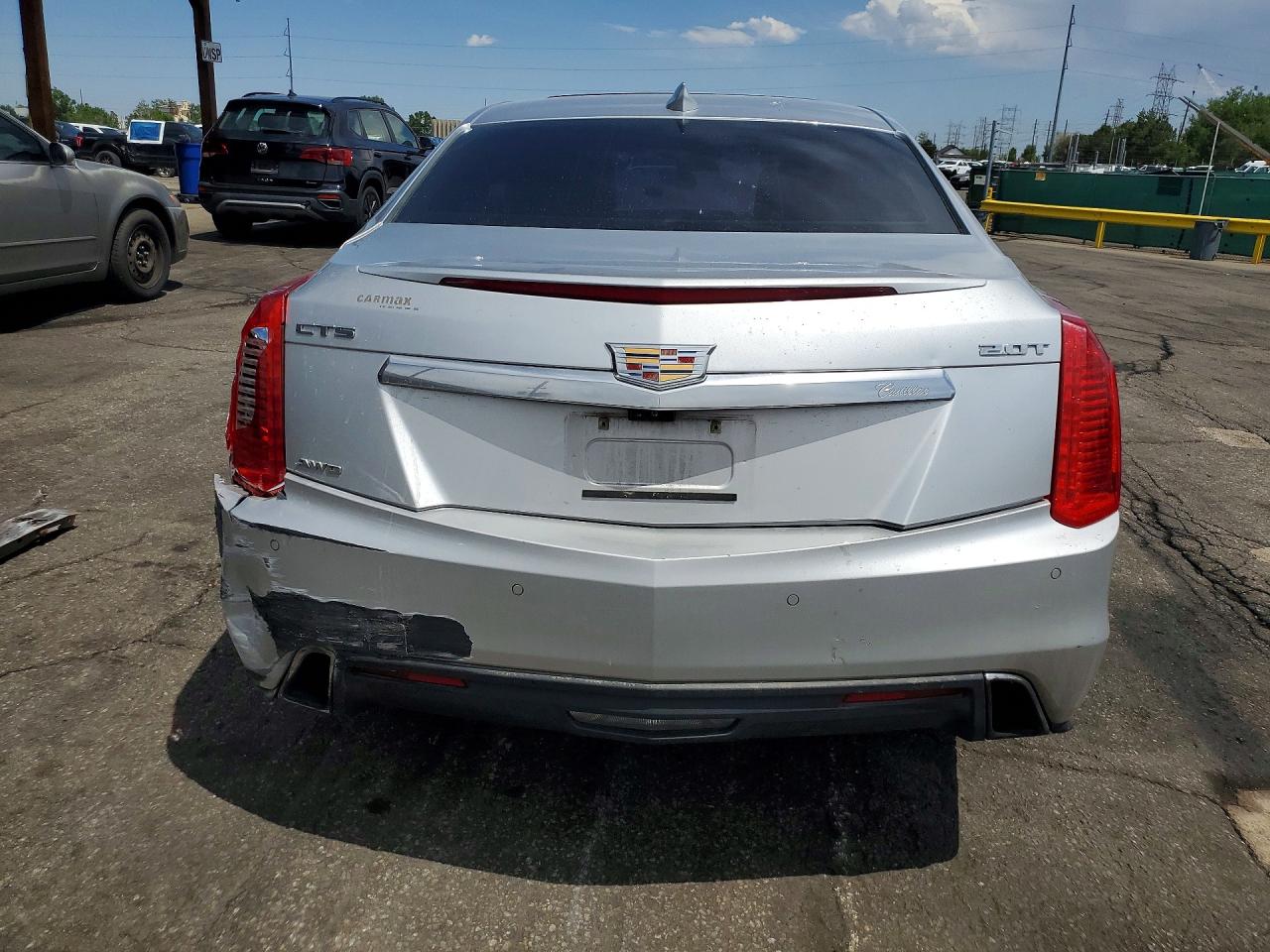 Cadillac CTS Luxury
