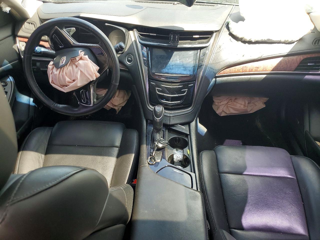 Cadillac CTS Luxury