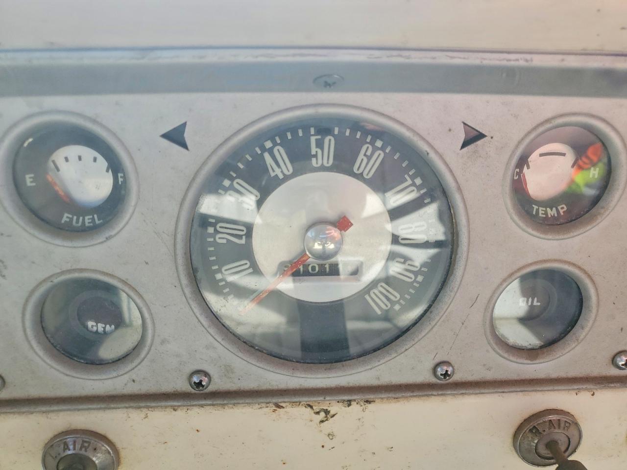 Ford F-100