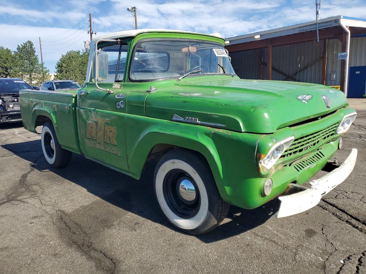 Ford F-100