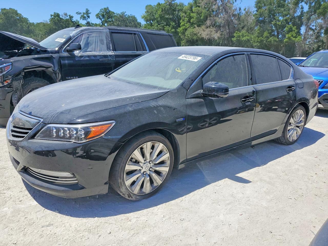 Salvage Acura RLX Image