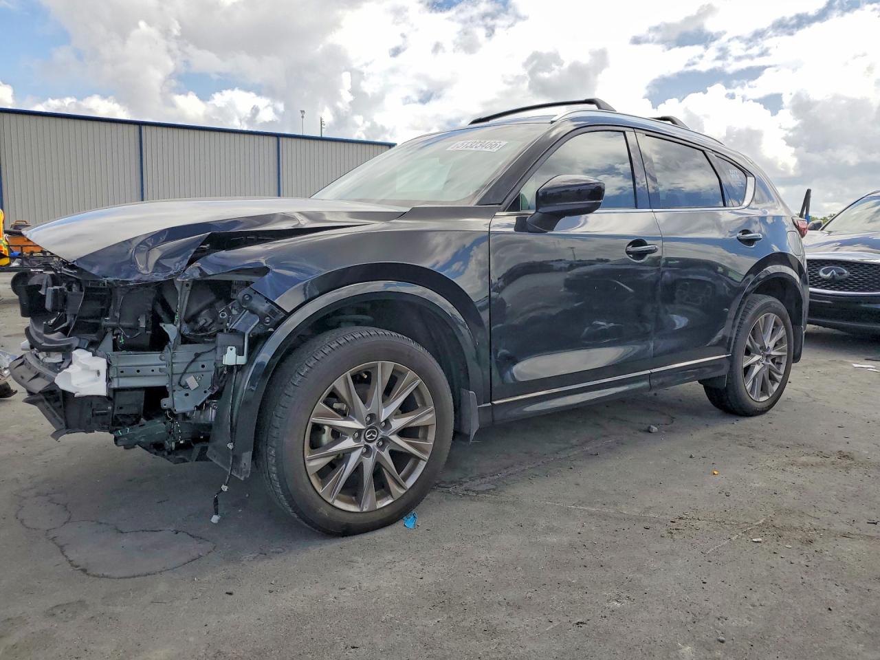 Salvage Mazda Cx Image